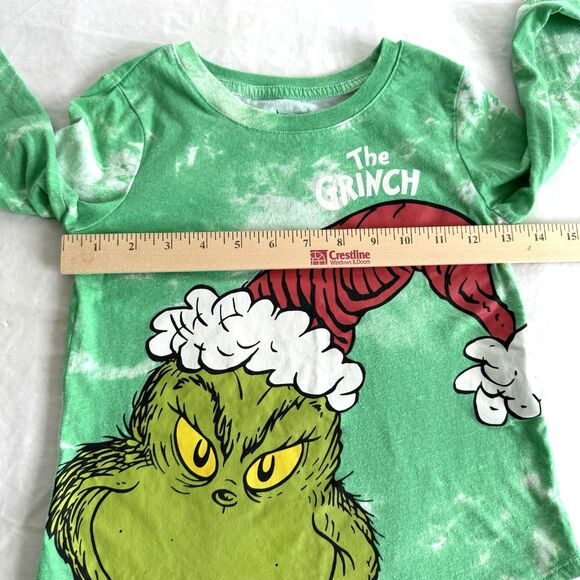 The GRINCH Girls Sz SMALL Dr. Suess T-Shirt Christmas Long Sleeve Tie Dye - Picture 5 of 8